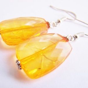 ⭐️ 5 for $25 ⭐️ Summer Citrus Earrings